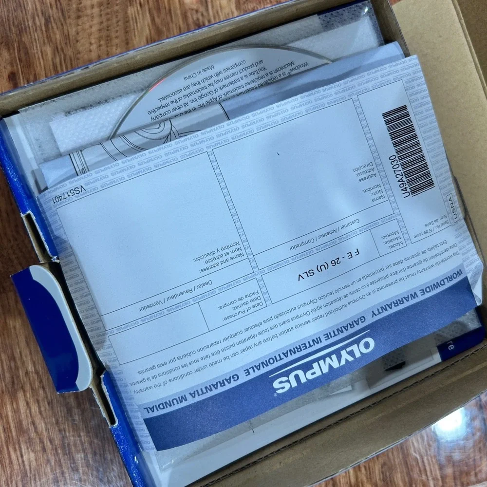 Olympus FE 26 Digital Camera 12MP 3x Optical Zoom Silver Digicam Boxed